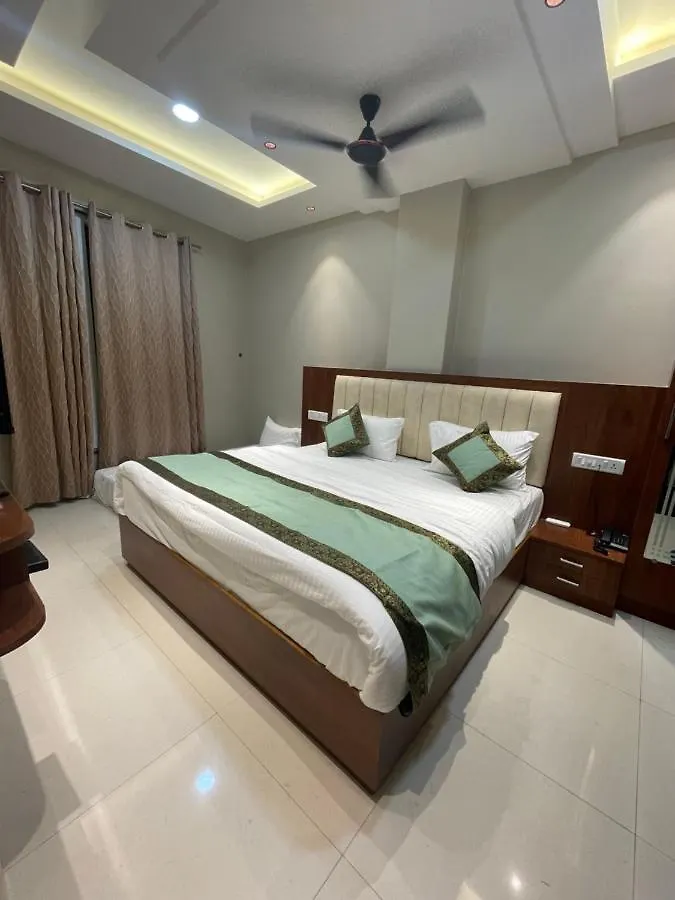 Vishwanath Inn Варанаси