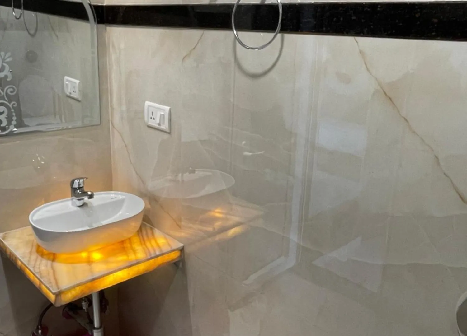 Hotel Vishwanath Inn Varanasi